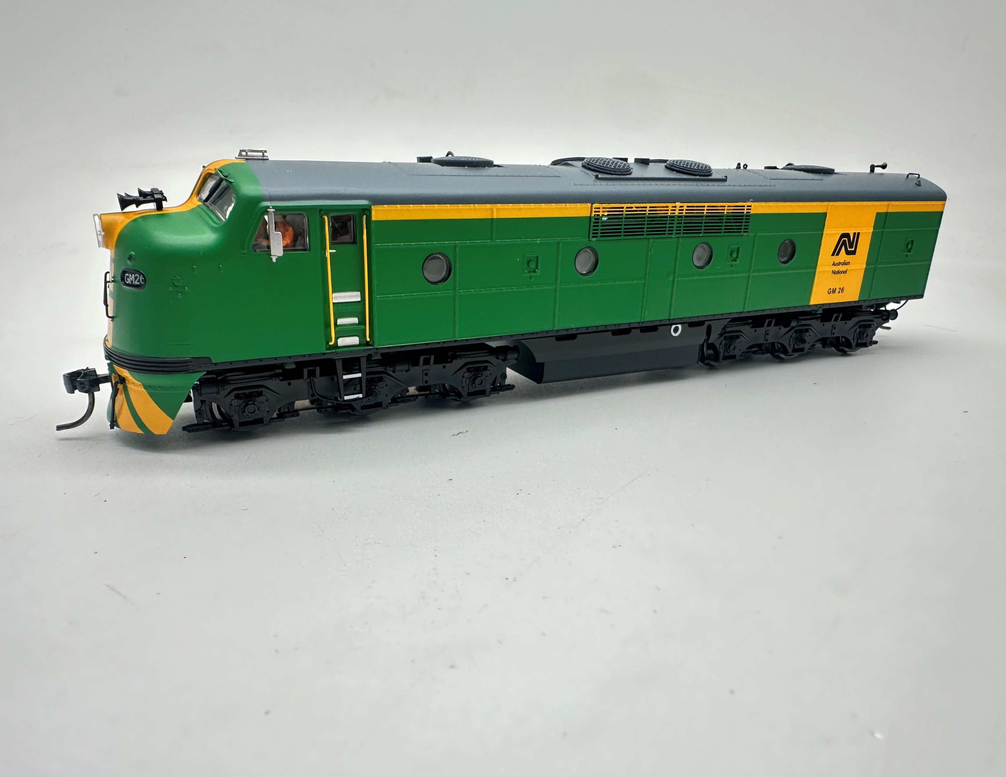 GM26 - Green / Yellow - Arriving Soon